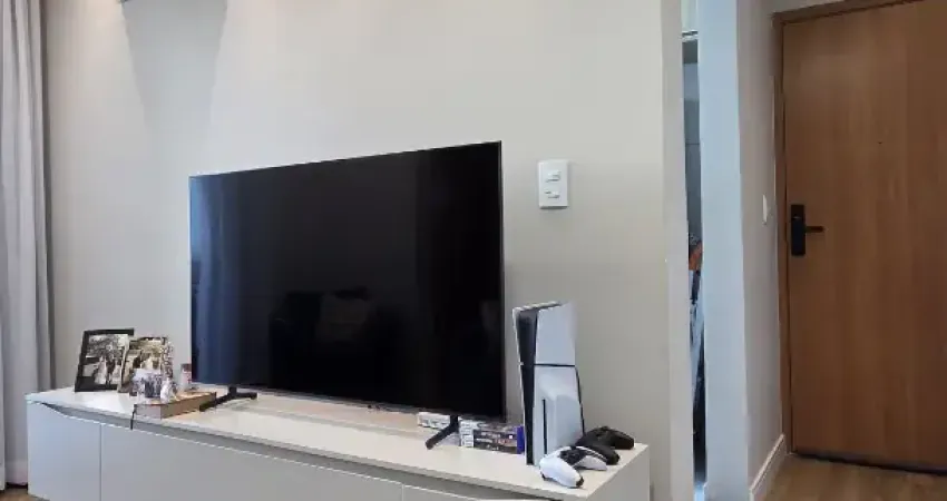 Apartamento com 2 dormitórios sendo 1 suíte no Residencial Florença em Salto SP