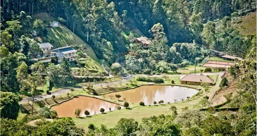 Lote à Venda no Condomínio Villaggio Verdi em Pedra Azul – Domingos Martins/ES