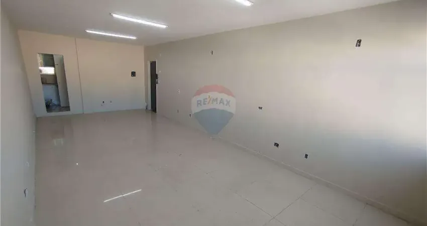 Sala Comercial com aproximadamente 35m² para locação em Jardim da Penha