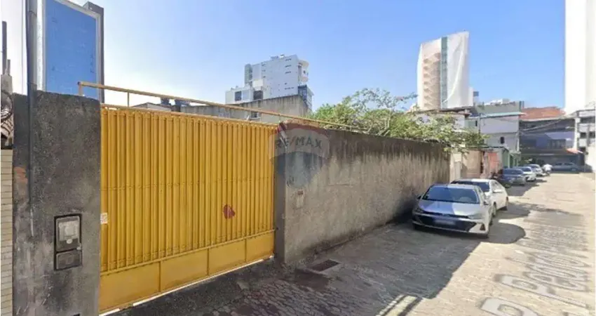 Terreno à venda no coração de Santa Lúcia – 638 m² | 20 metros de frente - Terreno Ipê Santa Lúcia