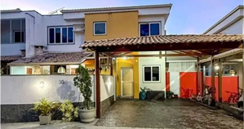 Casa em condomínio fechado com 4 quartos à venda na Avenida Norte Sul, 4668, Santa Luzia, Serra