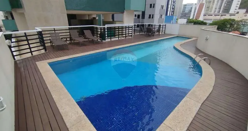 Apartamento de 3 quartos, 1 suíte, 3 banheiros, 2 vagas de garagem com aproximadamente 115m² para locação na praia do canto