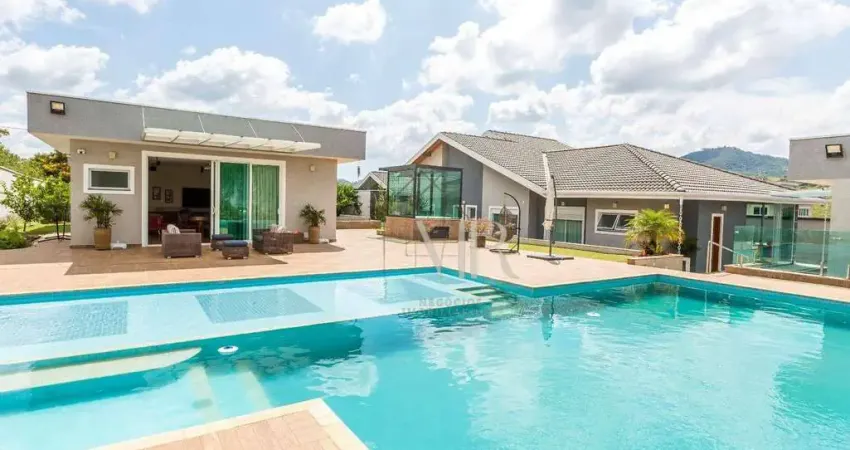 Casa com 3 dormitórios à venda, 467 m² por R$ 4.500.000,00 - Figueira Garden - Atibaia/SP
