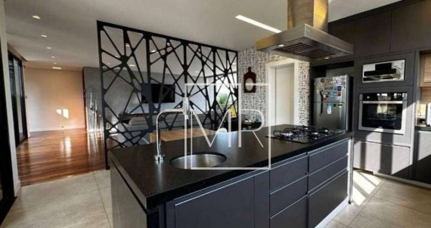 Casa de alto padrão com 3 suítes com 550m², no valor R$R$ 4.900.000,00 no Condominio Porto Atibaia/Atibaia-SP.