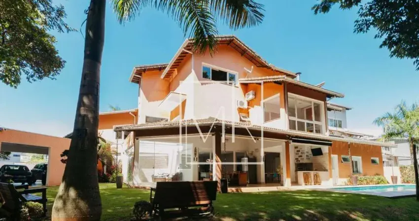 Casa com 5 dormitórios à venda, 462 m² por R$ 3.190.000,00 - Figueira Garden - Atibaia/SP