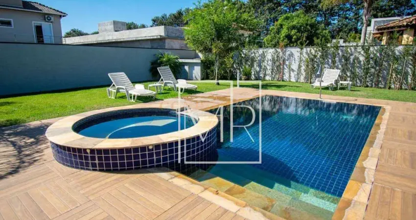 Casa com 3 dormitórios à venda, 230 m² por R$ 1.700.000,00 - Condomínio Shambala II - Atibaia/SP