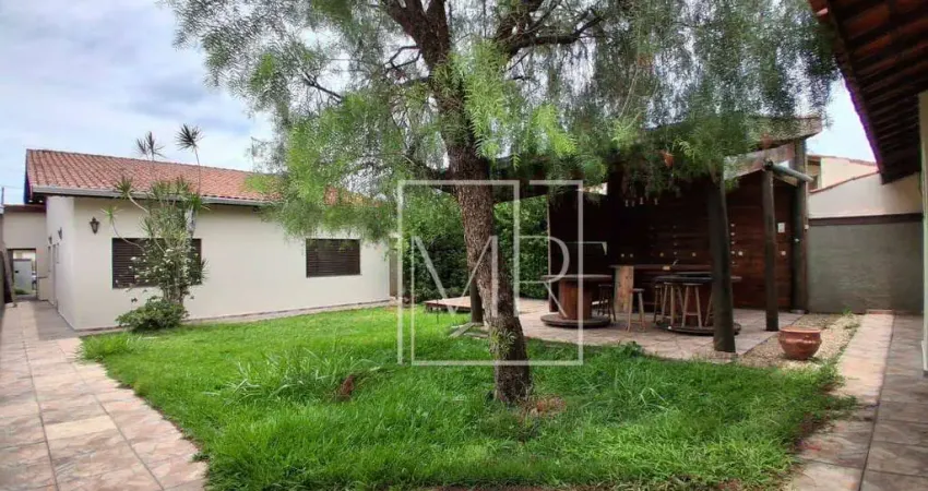 Casa com 3 dormitórios sendo 01 suíte para alugar, 210 m² por r$ 4.700/mês - morumbi - atibaia/sp