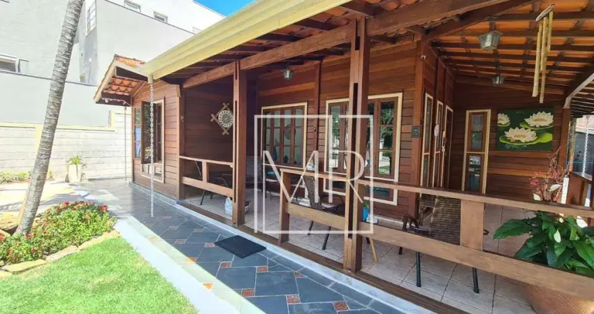 Casa com 3 quartos à venda na Avenida Engenheiro Paulo Izzo, 40, Jardim Maristela, Atibaia