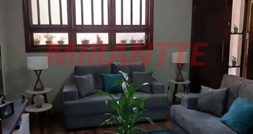 Casa terrea de 270m² com 4 quartos em Casa Verde Alta