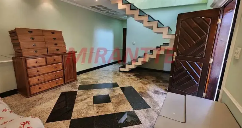 Sobrado de 222m² com 3 quartos em Vila Guilherme