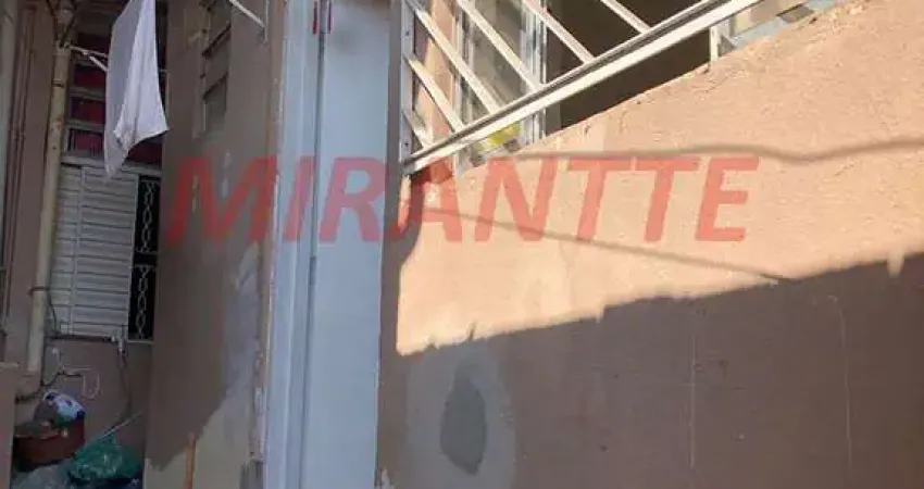 Cond. fechado de 126m² com 8 quartos em Imirim