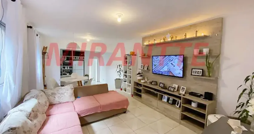 Sobrado de 210m² com 4 quartos em Vila Baruel