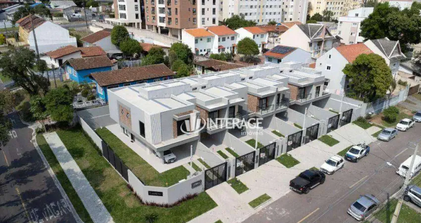 Sobrado com 3 dormitórios à venda, 114 m² por R$ 719.000,00 - Tingui - Curitiba/PR