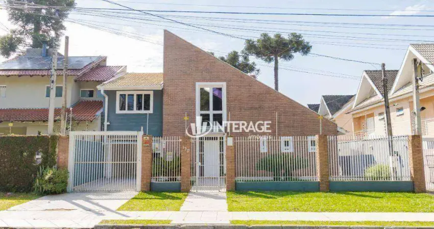 Casa com 3 Quartos à venda, 370 m² por R$ 1.500.000 - Santa Felicidade - Curitiba/PR