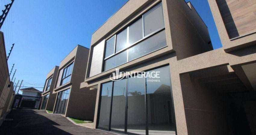 Sobrado com 3 Quartos para alugar, 119 m² por R$ 4.607/mês - Santa Felicidade - Curitiba/PR