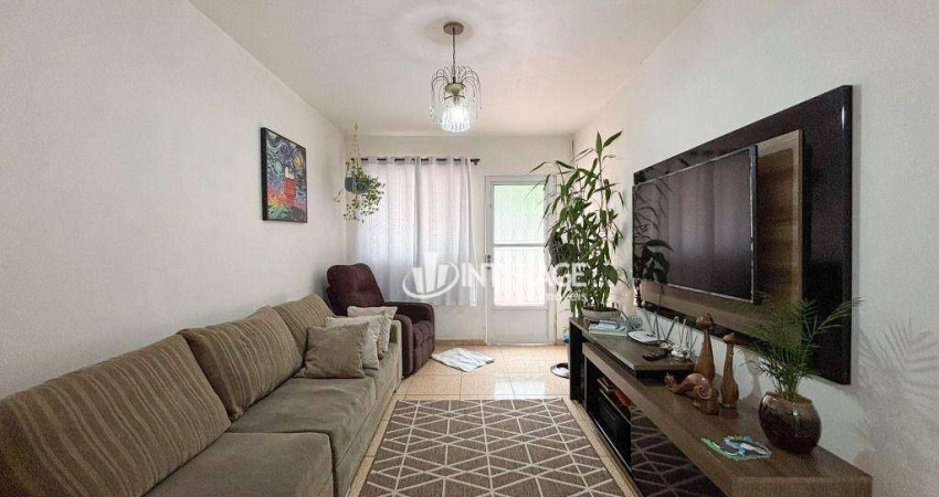 Casa com 3 dormitórios à venda, 120 m² por R$ 685.000,00 - Santa Cândida - Curitiba/PR