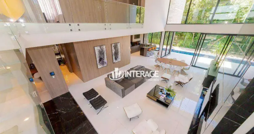 Casa com 3 Quartos à venda, 539 m² por R$ 6.800.000 - Santa Felicidade - Curitiba/PR