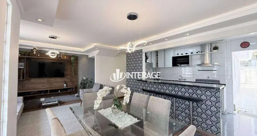 Sobrado com 3 quartos à venda, 279 m² por R$ 940.000 - Santa Felicidade - Curitiba/PR