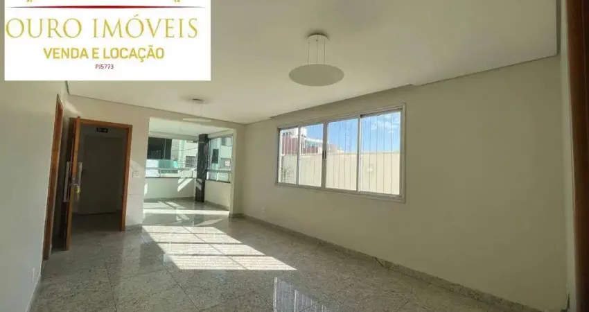 Apartamento  com área privativa , 4 quartos com suite, elevador e 3 vagas.