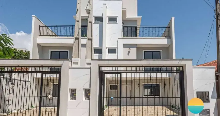 Sobrado novo com 200,50m² à venda, com 3 suítes e aprox. 200m da Praia da Armação Itaporocoy em Penha/SC. Ref. 454