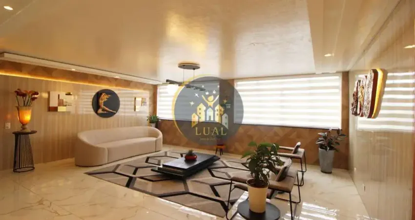 Apartamento Amplo, Ensolarado e com Localização Privilegiada! no CRISTO REI