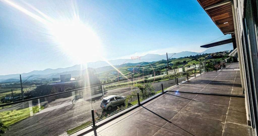 Casa térrea com mezanino - Condomínio Village da Serra - armários planejados - Tremembé SP