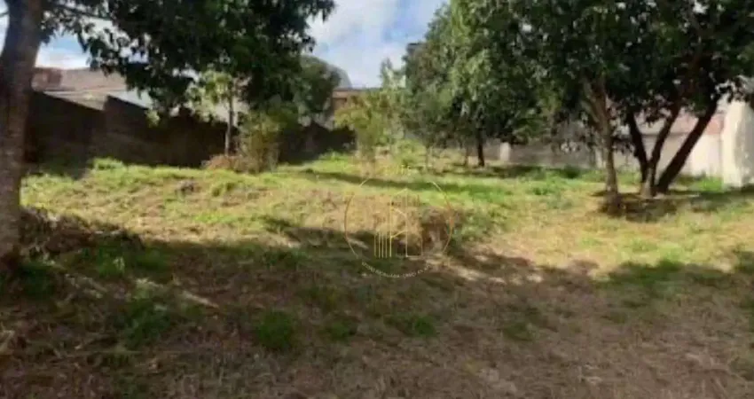 Terreno com leve aclive no bairro campos eliseos em taubaté sp