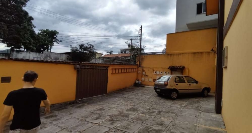 Casa com 2 quartos à venda no Milionários (Barreiro), Belo Horizonte 