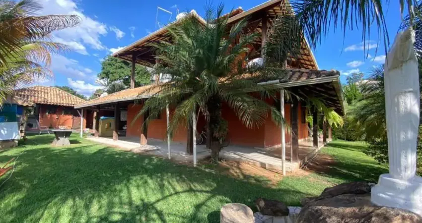 CASA A VENDA NA  QUINTAS DA JANGADA EM IBIRITE
