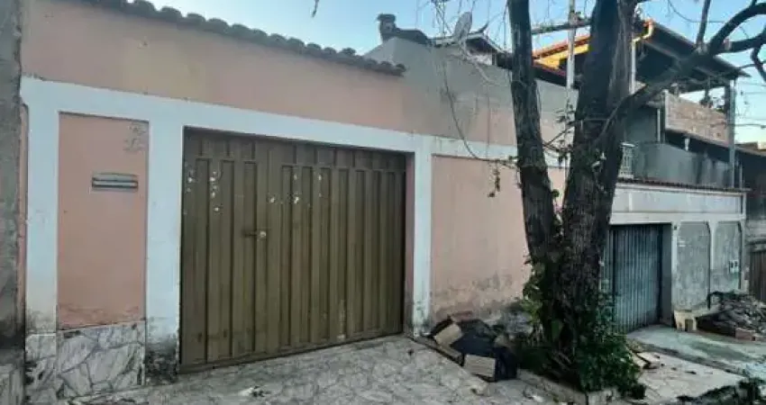 Casa com 2 quartos à venda na Rua João Firmino Luzia, Castanheiras, Belo Horizonte