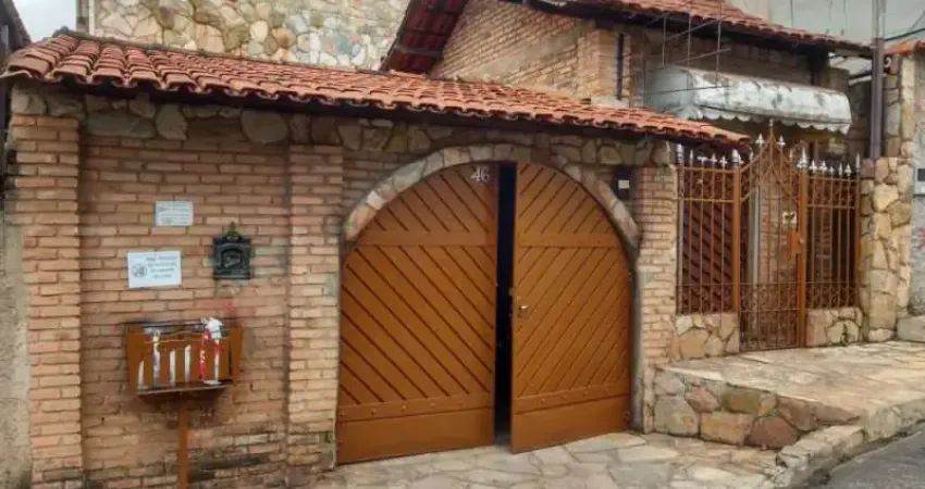 Casa com 3 quartos à venda na Rua Adriana Bernardo Cesário, Conjunto Habitacional Vale do Jatobá, Belo Horizonte