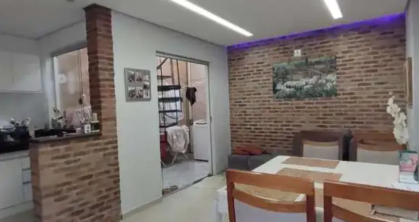 Casa com 4 quartos à venda na Rua B, Vila das Flores, Betim