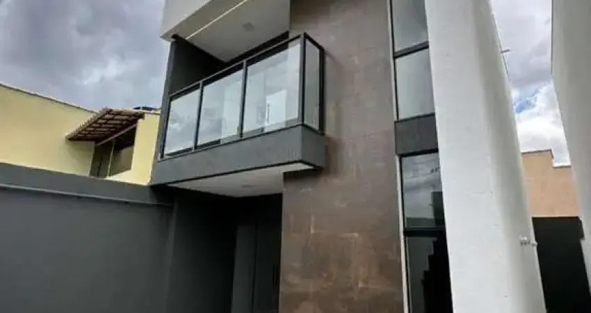 Casa com 3 quartos à venda na Rua Cefas, São Pedro, Ibirité