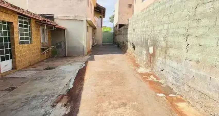 Casa com 3 quartos à venda na Rua Carapicuíba, Marilândia (Jatobá), Belo Horizonte