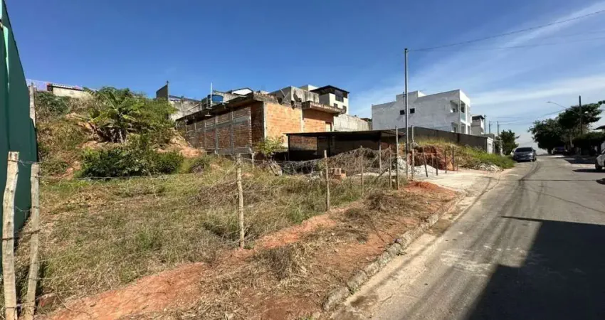 Terreno à venda na SANTA ROSA SARZEDO, Santa Rosa, Sarzedo