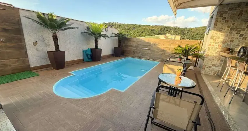 Casa com 3 quartos à venda na rua10, Santa Rosa, Sarzedo