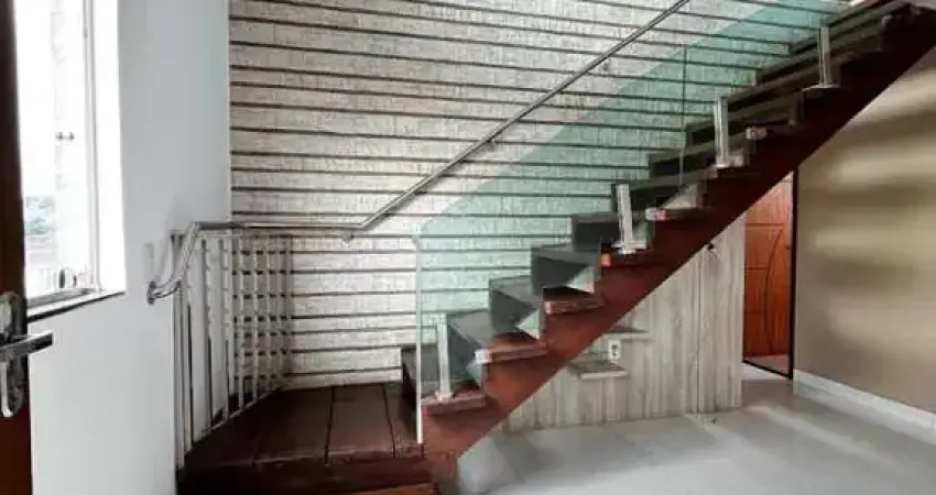 Cobertura com 3 quartos à venda na Rua Ravenia, Palmeiras, Ibirité