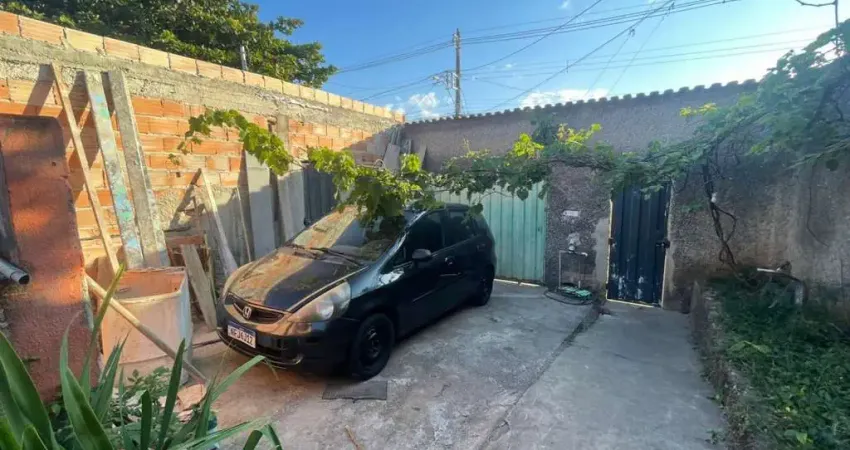 Casa com 3 quartos à venda na Rua Glória nas Alturas, Santa Cecília (Vale do Jatobá), Belo Horizonte