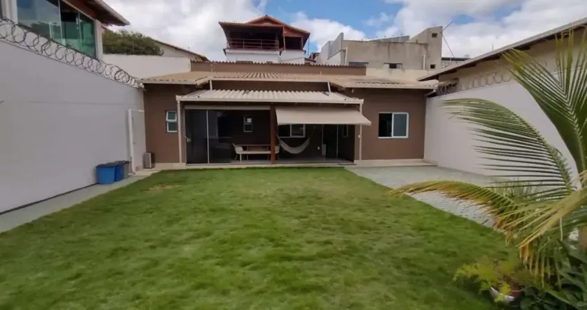 Casa com 2 quartos à venda na Rua Saturno, Jardim Riacho das Pedras, Contagem