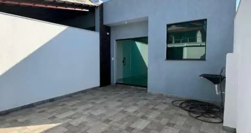 Casa com 2 quartos à venda na Rua Antioquia, São Pedro, Ibirité