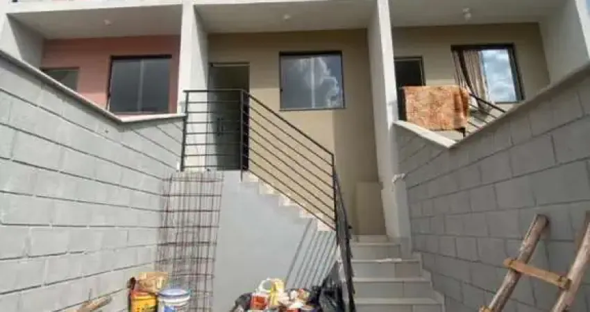 Casa com 2 quartos à venda na Rua Affonso de Camargo, Camargos, Ibirité