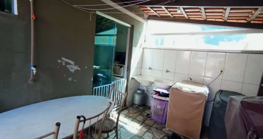 Apartamento com 2 quartos à venda na Rua Carandaí, Canaã - 1ª Seção, Ibirité