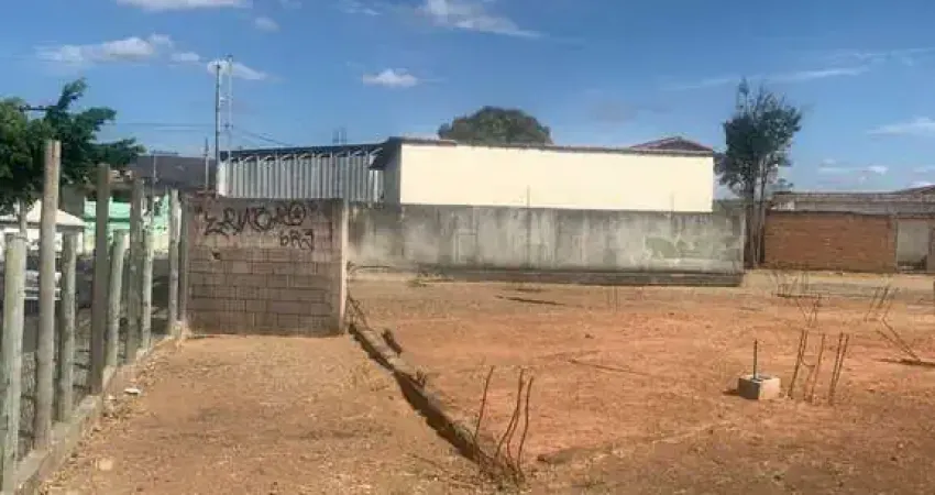 Terreno à venda na Rua Antônio Eustáquio Piazza, Tirol, Belo Horizonte