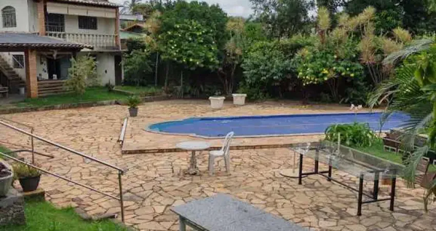 Casa com 3 quartos à venda na Rua Airuoca, Jardim das Alterosas 1ª Seção, Betim