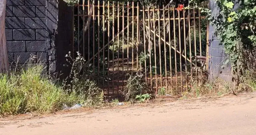 Terreno à venda na Avenida Alice Rodrigues de Carvalho, Bosques de Ibirité, Ibirité