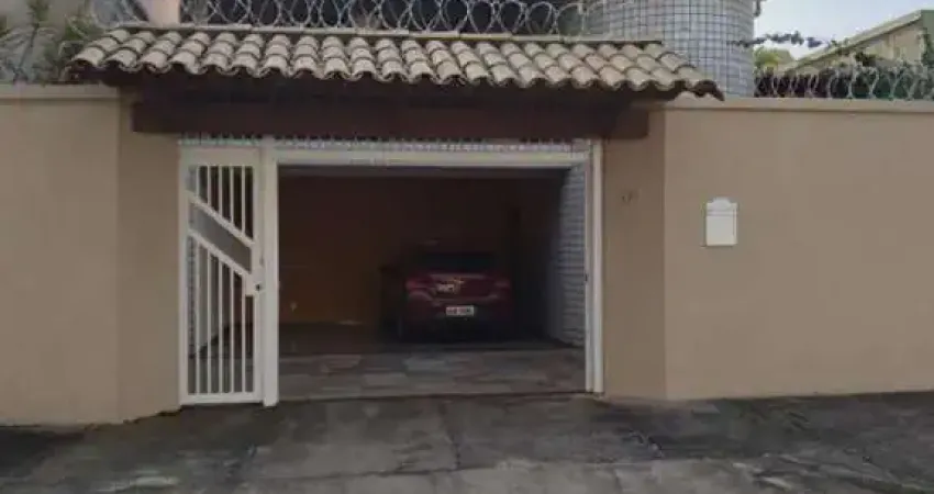 Casa com 4 quartos à venda na Rua Vinte e Cinco, Tropical, Contagem
