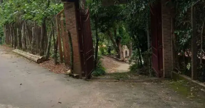 Fazenda à venda na Travessa Sem Nome, Jardim Rosário, Ibirité