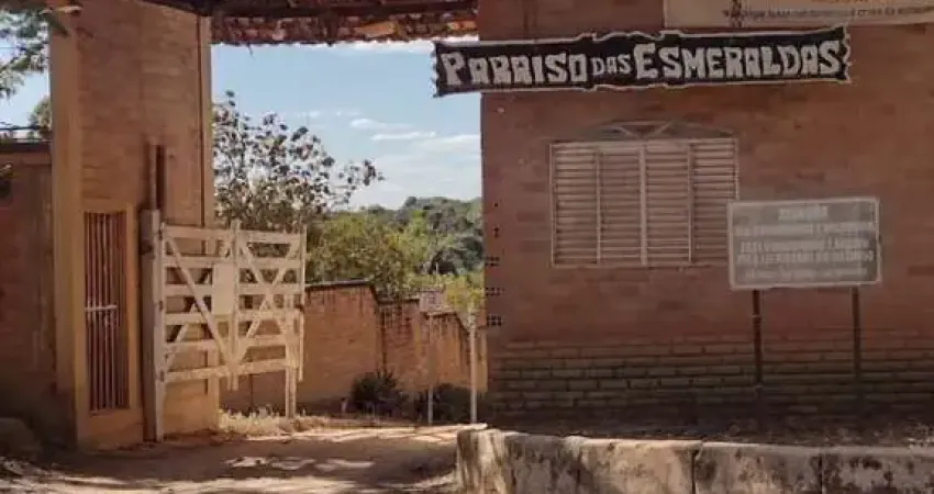 Terreno à venda na Avenida Juscelino Kubitschek de Oliveira, Centro, Esmeraldas