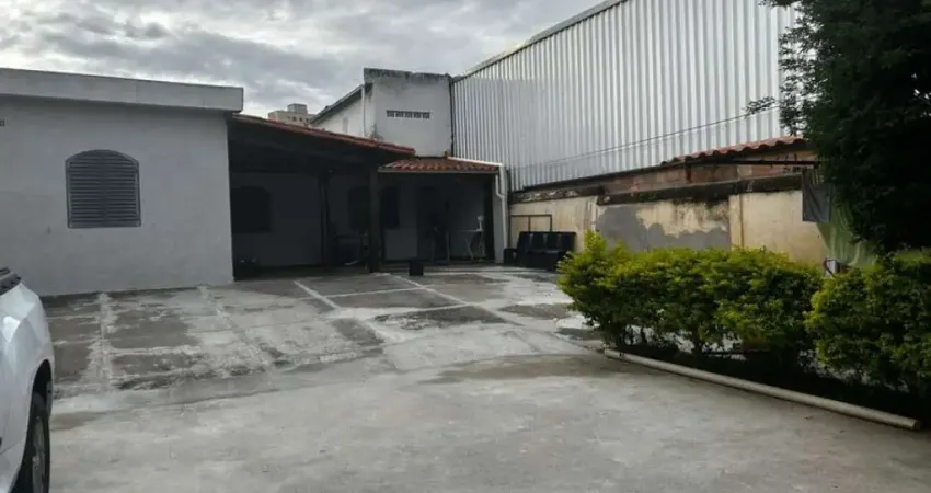 Casa com 3 quartos à venda na Avenida Manoel Salles Barbosa, Cardoso (Barreiro), Belo Horizonte