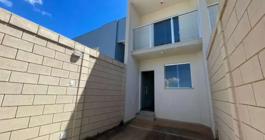 Casa com 2 quartos à venda na Rua Espoleto, Santa Rita, Ibirité